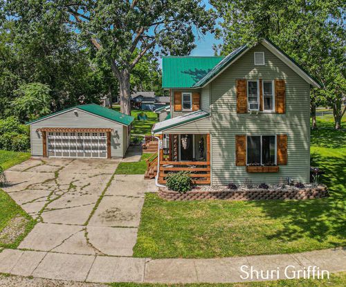 709 Garfield St, Saint Johns, MI, 48879-1207 | Card Image