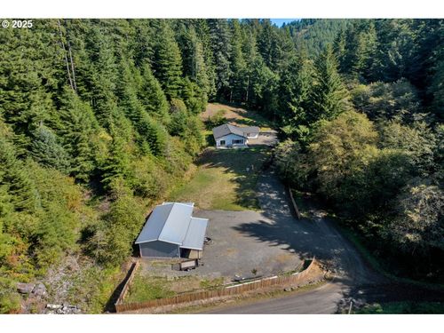 2113 Se 98th St, South Beach, OR, 97366-9723 | Card Image