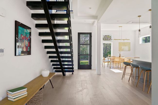 1 - 2611 Davis Ln, Condo with 4 bedrooms, 4 bathrooms and 2 parking in Austin TX | Image 12