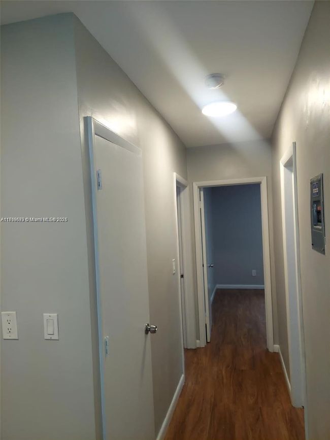 APT-4 - 7430 Carlyle Ave, Condo with 2 bedrooms, 1 bathrooms and null parking in Miami Beach FL | Image 4