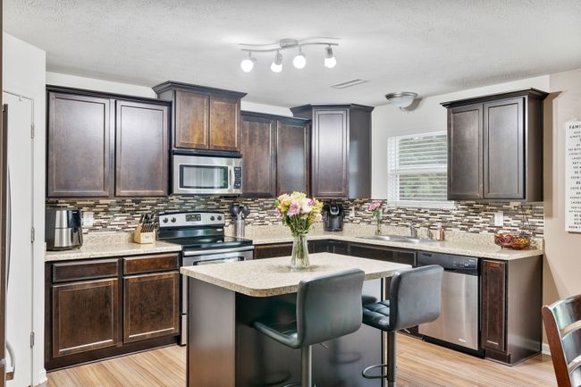 5791 W Commonview Dr, House other with 5 bedrooms, 3 bathrooms and null parking in Mccordsville IN | Image 10