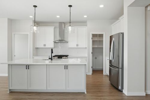 20250 Keystone Ave, Lakeville, MN, 55044 | Card Image