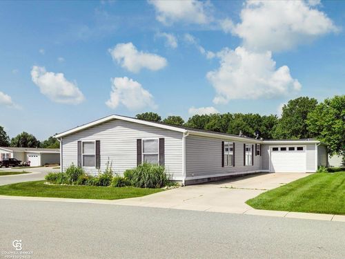 3211 Keewahdin #9 Road, Fort Gratiot Charter Township, MI, 48059 | Card Image