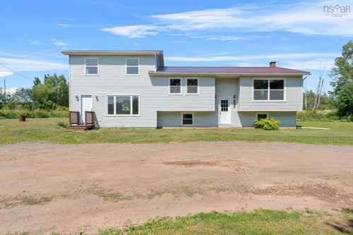 2447 Highway 376, Lyons Brook, NS, B0K1H0 | Card Image