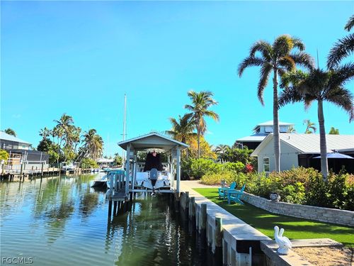 3594 Rita Ln, ST. JAMES CITY, FL, 33956-2203 | Card Image