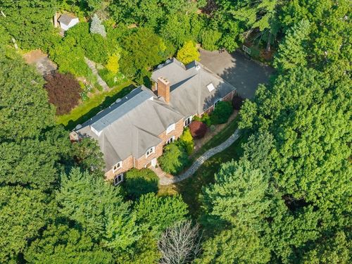 11 Fox Run Rd, Dover, MA, 02030 | Card Image