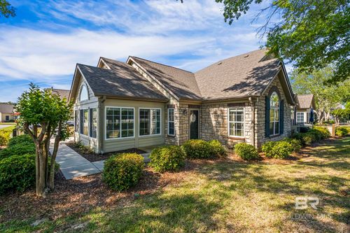 104-104 Holmes Ave, Foley, AL, 36535-6924 | Card Image