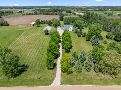 4141 90th St Nw, Oronoco, MN, 55960-2206 | Card Image