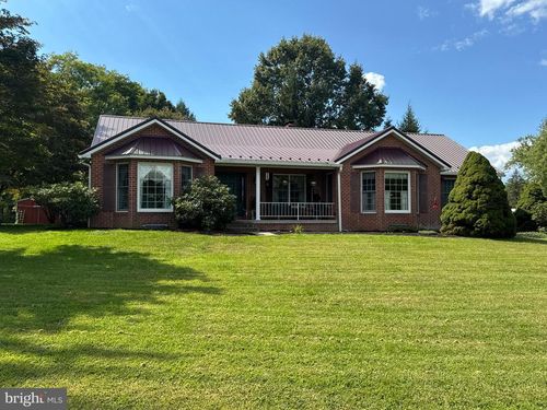 14015 Anthony Hwy, WAYNESBORO, PA, 17268-9506 | Card Image