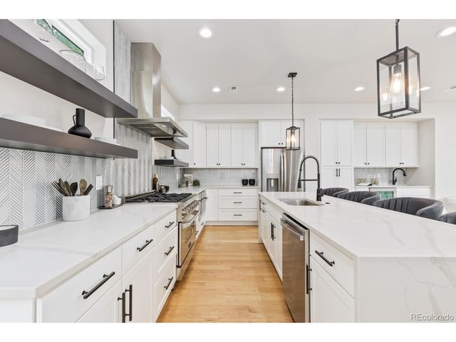2040 W 45 Th Ave, House other with 3 bedrooms, 4 bathrooms and null parking in Denver CO | Image 20