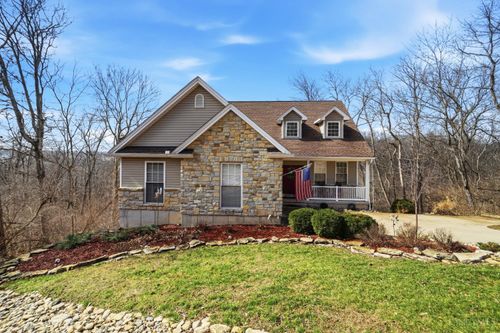 19949 Overlook Cir, Lawrenceburg, IN, 47025-8951 | Card Image