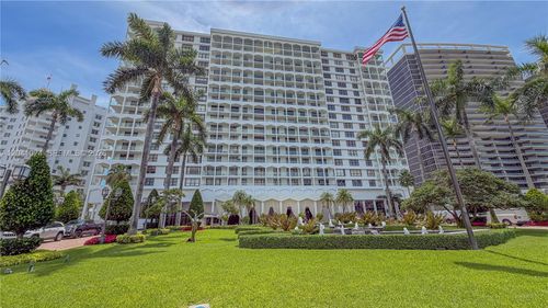 3u-9801 Collins Ave, Bal Harbour, FL, 33154-1815 | Card Image