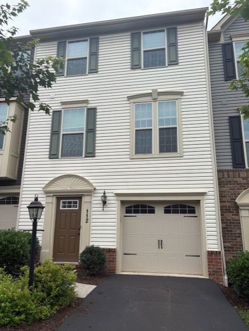 112 Arbor Trail Dr, Mc Kees Rocks, PA, 15136-3709 | Card Image