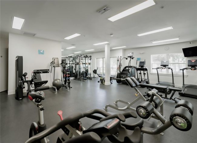 APT-426 - 1010 Central Ave, Condo with 2 bedrooms, 2 bathrooms and null parking in ST PETERSBURG FL | Image 19