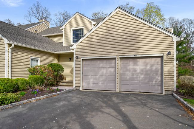 430 - 430 Pitkin Holw, Condo with 2 bedrooms, 3 bathrooms and 2 parking in Trumbull CT | Image 34