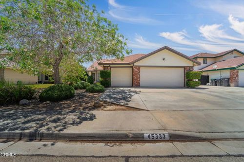45333 Pickford Ave, Lancaster, CA, 93534-1375 | Card Image