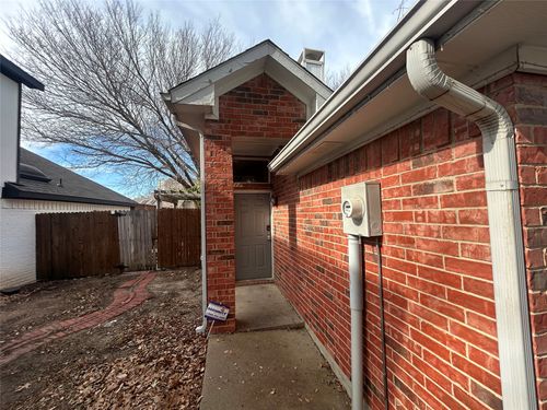 2084 Stillwater Pl, Lewisville, TX, 75067-7403 | Card Image