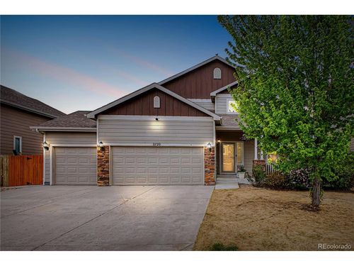 2720 Bridle Dr, Mead, CO, 80542-4026 | Card Image