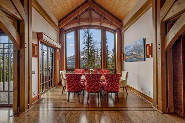 145 Silvertip Ridge, Home with 5 bedrooms, 3 bathrooms and 5 parking in Canmore AB | Image 16