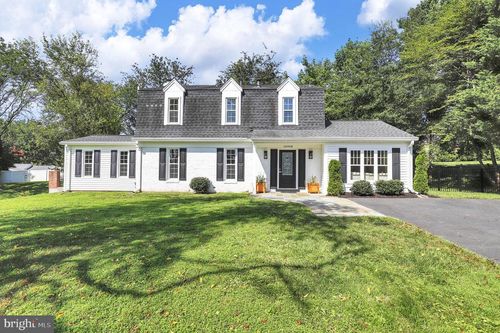 16908 Freedom Way, ROCKVILLE, MD, 20853-1121 | Card Image