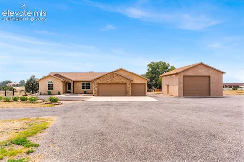 1165 S Oakleaf Dr, Pueblo West, CO, 81007-1712 | Card Image