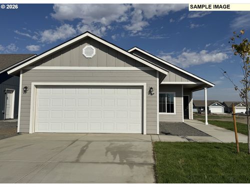 346 Michelle Ave, Umatilla, OR, 97882-2047 | Card Image