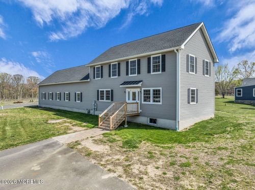 b-553 Colts Neck Rd, Farmingdale, NJ, 07727-3647 | Card Image