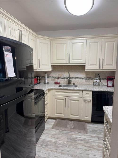 apt-201-375 Sw 56th Ave, Margate, FL, 33068-1833 | Card Image