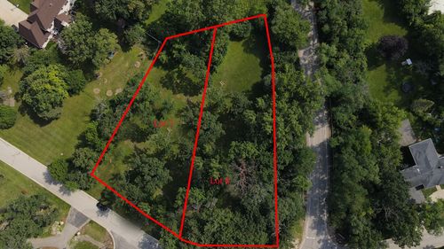 7 Yorkshire Woods, Oak Brook, IL, 60523-1475 | Card Image