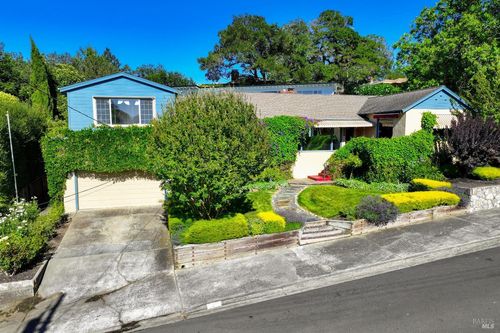 4 Ramona Avenue, Napa, CA, 94559 | Card Image