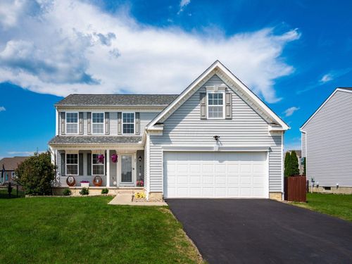 35 Hawthorne Dr, Ashville, OH, 43103-9374 | Card Image