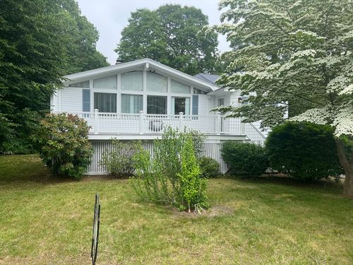 18 Blueberry Ln, Marstons Mills, MA, 02648-1909 | Card Image