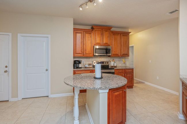 Kitchen | Image 9