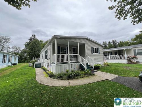 4 Hickory Hills Dr, BATH, PA, 18014-2110 | Card Image