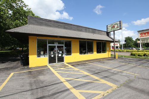 525 Se Broad St, Murfreesboro, TN, 37130-4236 | Card Image