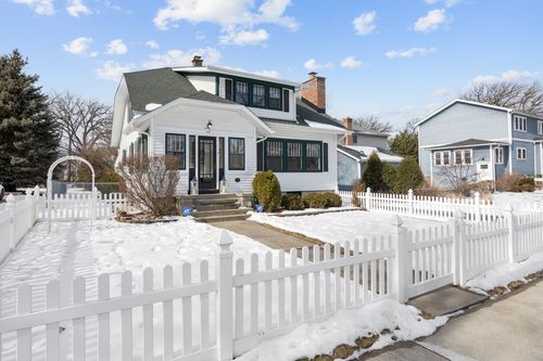 312 S Maple St, Itasca, IL, 60143-2503 | Card Image