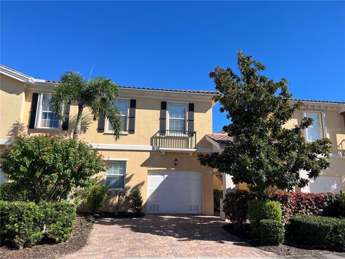 1707 Burgos Dr, SARASOTA, FL, 34238-2726 | Card Image