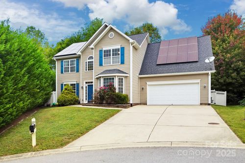 8 River Mead Ct, Asheville, NC, 28804-4410 | Card Image