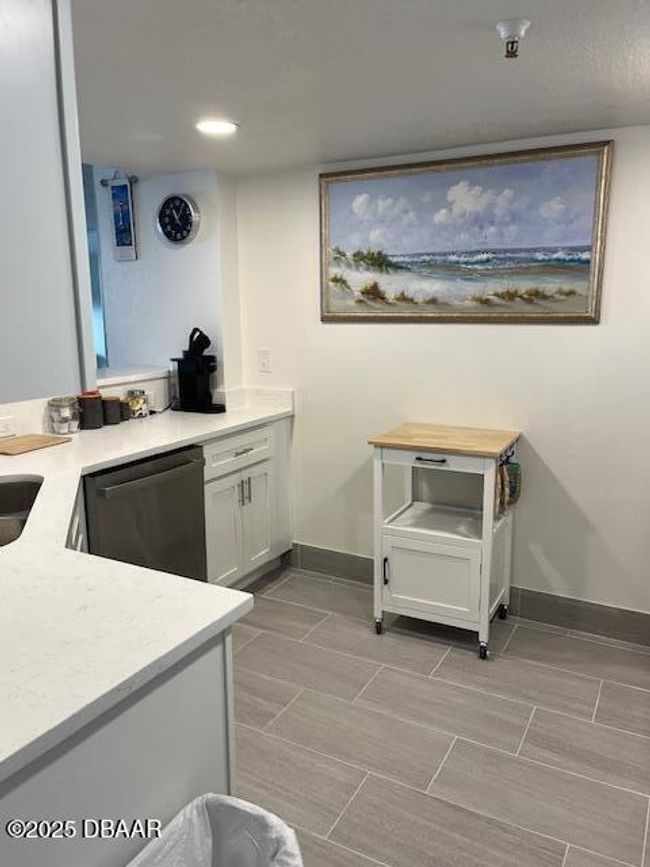 201 - 3115 S Atlantic Ave, Condo with 2 bedrooms, 2 bathrooms and null parking in Daytona Beach Shores FL | Image 6