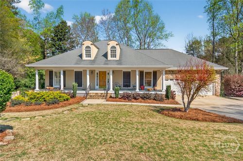1050 Simonton Way, Watkinsville, GA, 30677-2598 | Card Image