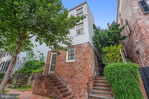 2719 Dumbarton St Nw, WASHINGTON, DC, 20007-3322 | Card Image