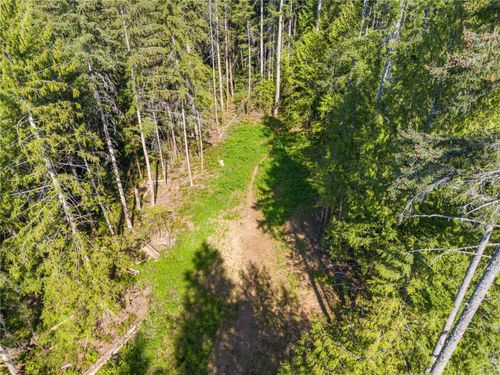 660 Fulmar Rd, Qualicum Beach, BC, V0R2T0 | Card Image