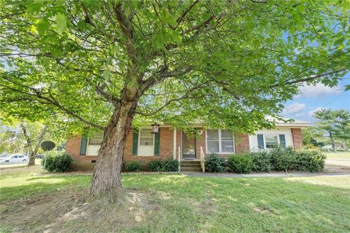 520 S Valley St, Liberty, NC, 27298-8290 | Card Image