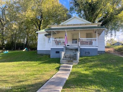 2010 Main Street, House other with 3 bedrooms, 2 bathrooms and null parking in Surgoinsville TN | Image 1