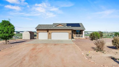 586 N Limon Dr, Pueblo West, CO, 81007-7119 | Card Image