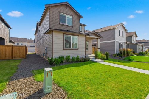 318 E Viceroy Ave, Hayden, ID, 83835-7577 | Card Image