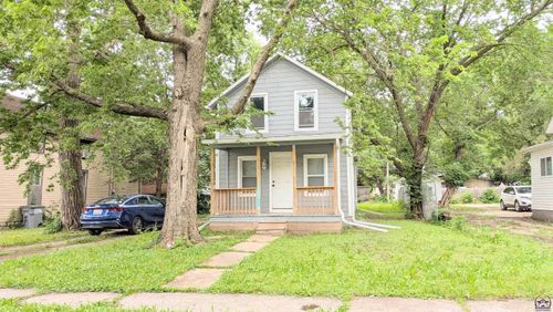 405 State St, Emporia, KS, 66801-4123 | Card Image