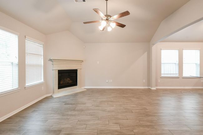 2233 Garden Square Path, House other with 3 bedrooms, 2 bathrooms and 2 parking in Spring TX | Image 14
