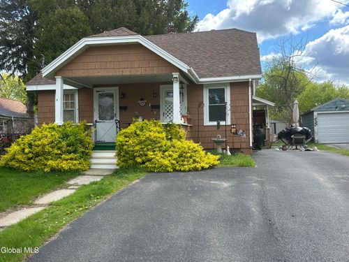 8 Maple Ave, Gloversville, NY, 12078-1414 | Card Image