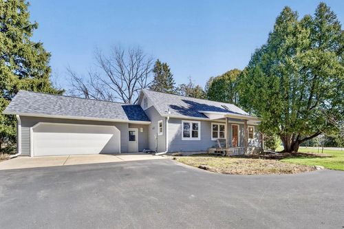 5150 River Road, Westport, WI, 53597 | Card Image